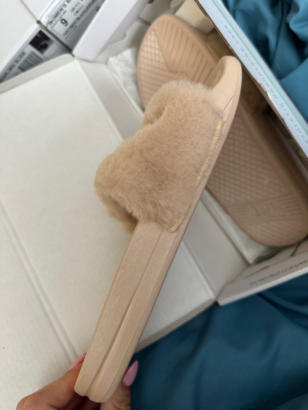 APL Champagne Shearling Slide Sandals - Picture 2 of 4